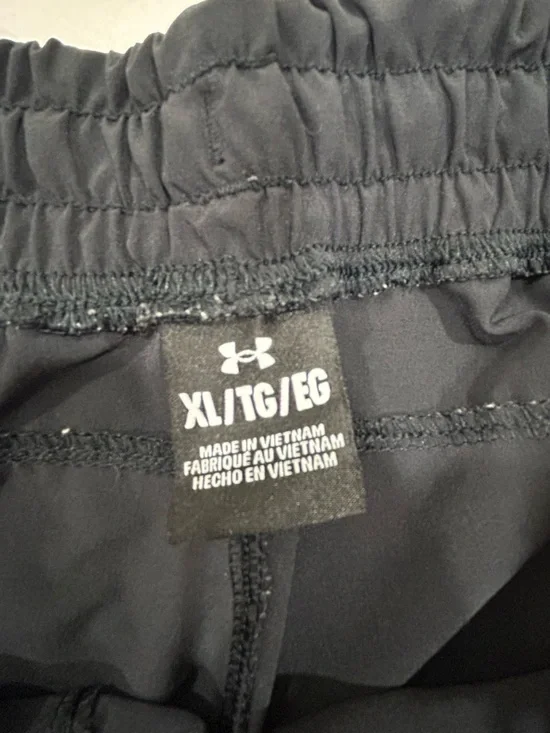 Under Armour Black Cargo Jogger Pants Women’s XL Lightweight Athletic Streetwear - Picture 5 of 6